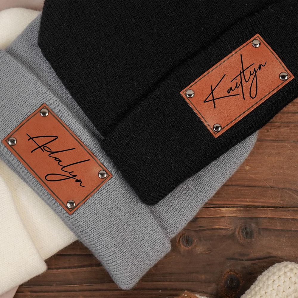 Berretto in maglia con etichet - Beanie Cuffed Knit recensione e prezzo